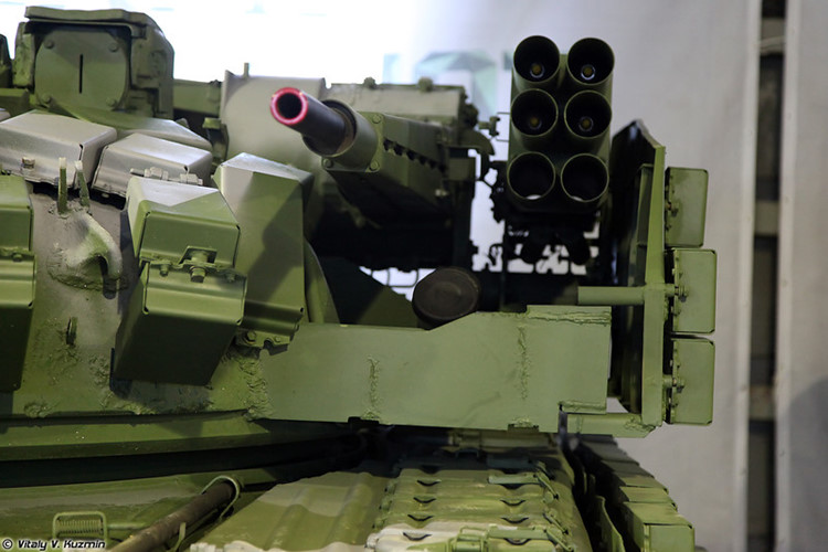 Hoảng sợ với cái đầu siêu chiến xa Object 787 của Nga